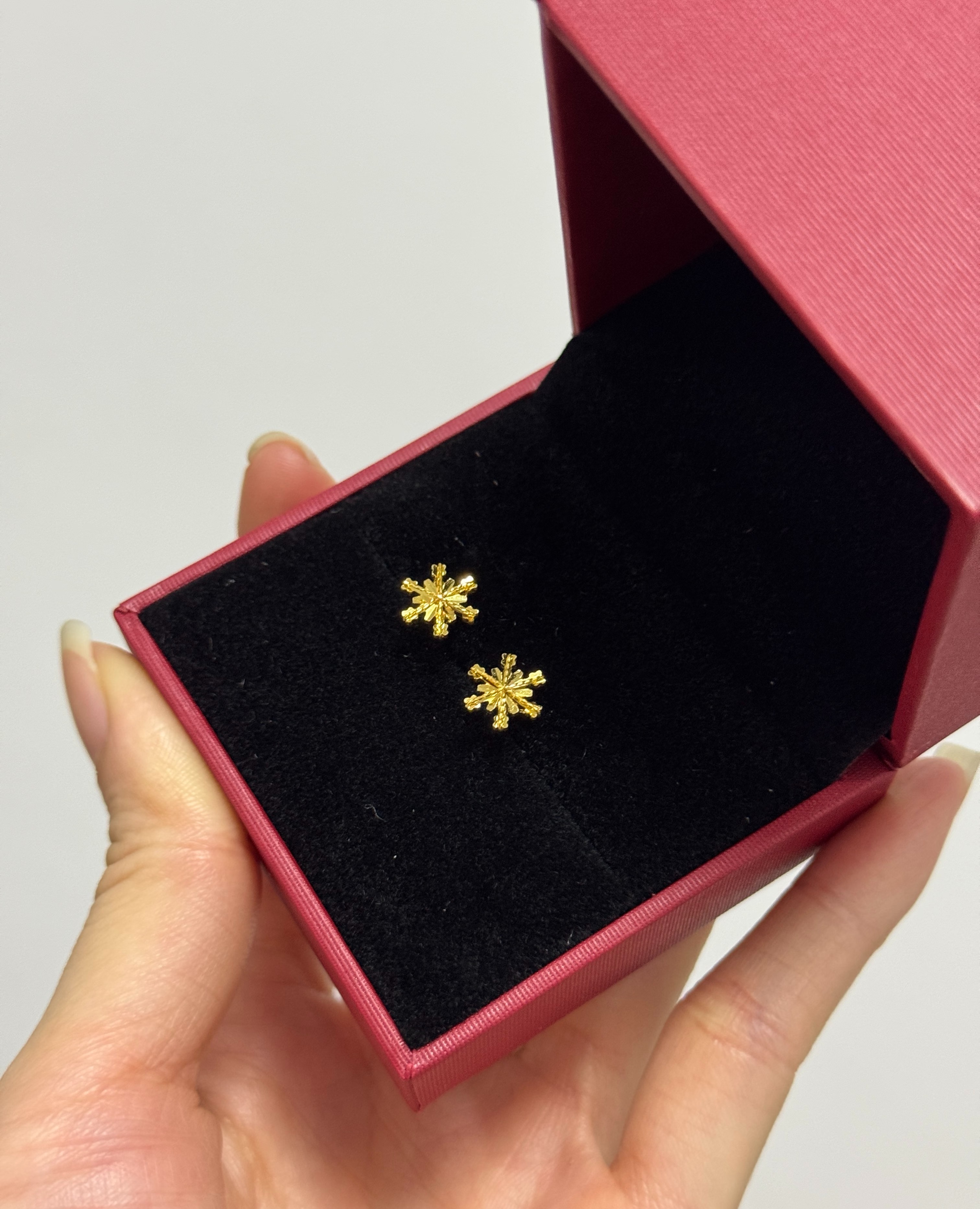 小雪花耳钉0.6克足金999.9